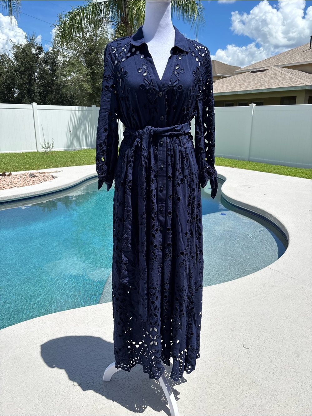 Lilly Pulitzer Zia Eyelet Midi Shirtdress Navy Blue Size 8 worn once